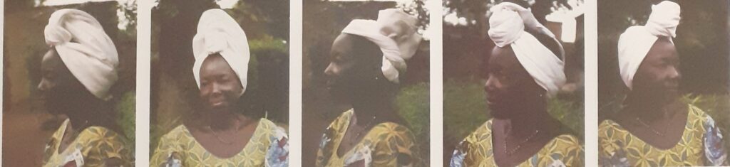Pokrivanje žena u domovini-Serija-načina-vezivanja-marame-snimljenih-Ava-Iv-1996-Nouna.jpg