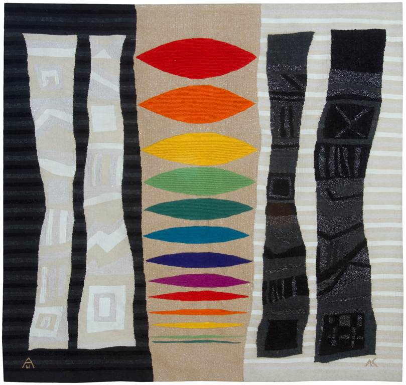 Tapestry artists weave techniques-Black–white–colored-Kvasnicja-Ambicka-Lileja-2002.jpg